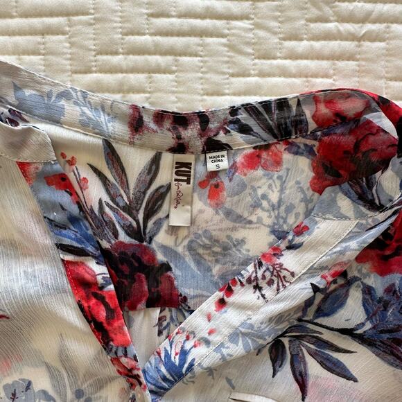 Kut From the Kloth Sheer Lightweight Long Sleeve Button Front Floral Top Small - Picture 3 of 5